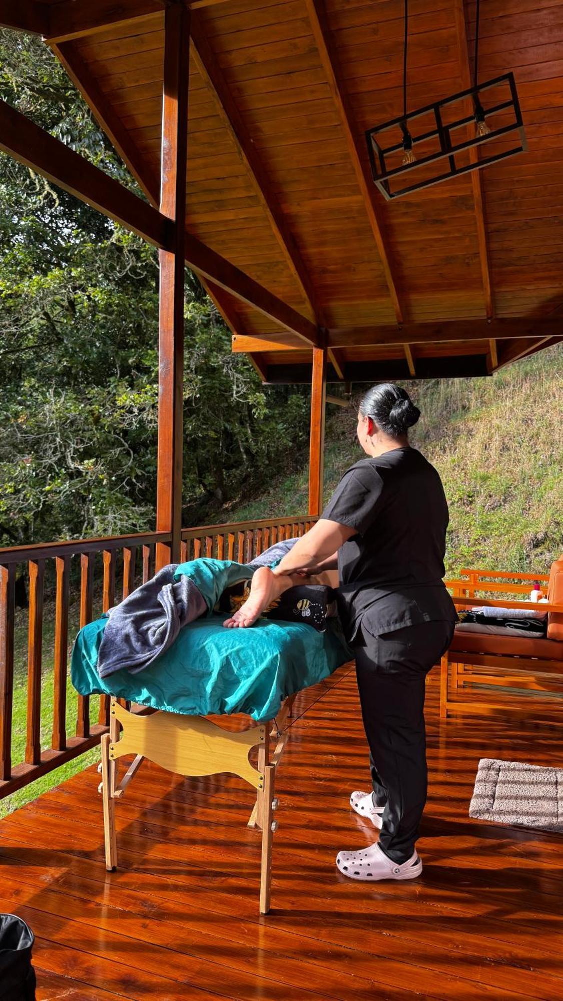 Entre Arboles Lodge San Gerardo de Dota Exterior foto